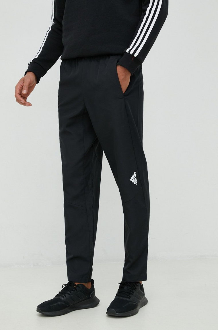 adidas Performance spodnie treningowe Designed for Movement męskie kolor czarny gładkie