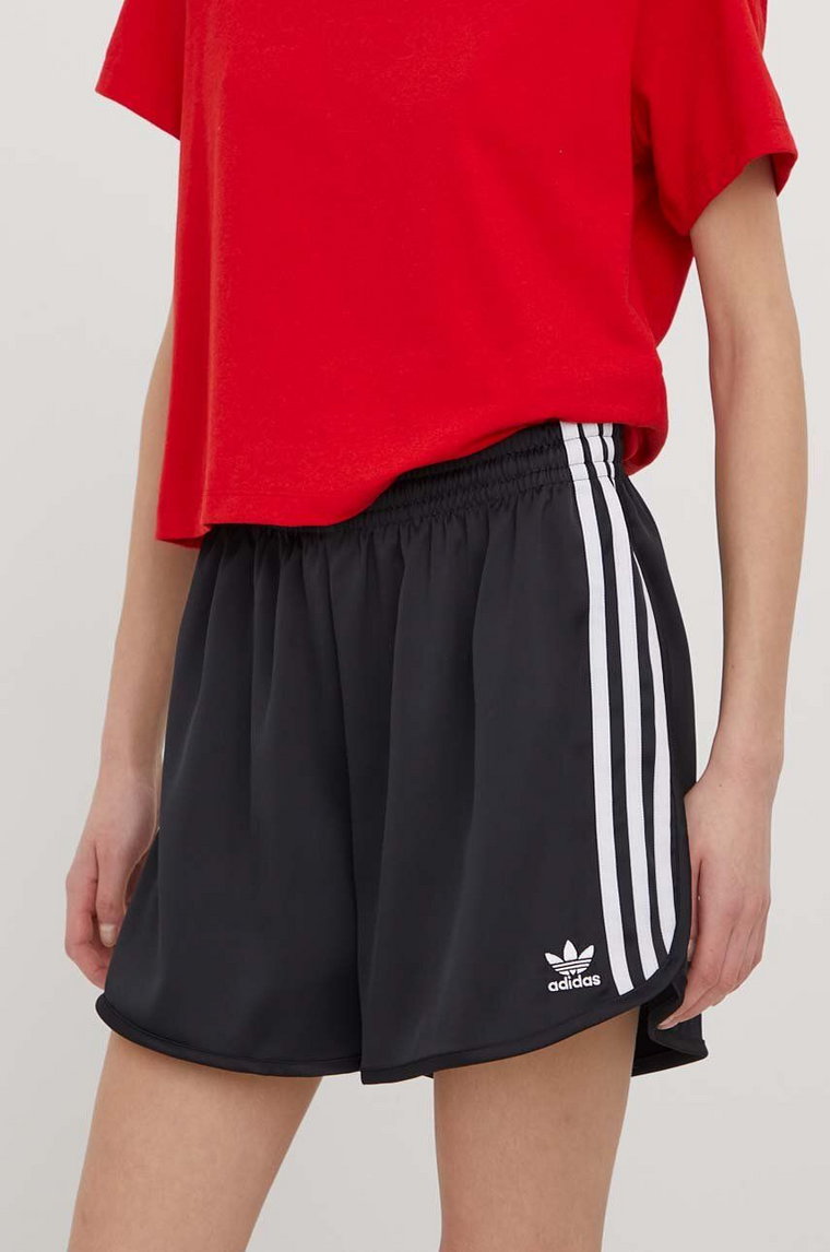 adidas Originals szorty damskie kolor czarny z aplikacją high waist  IU2528