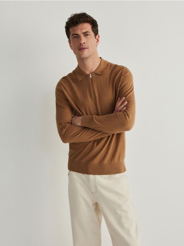 Reserved - Sweter z kołnierzem - brązowy