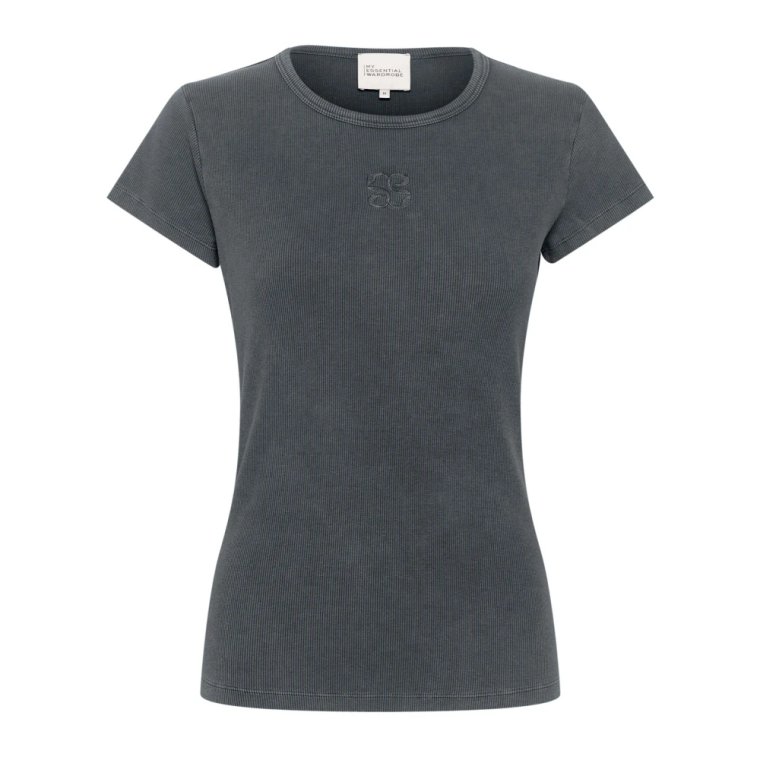 Czarna Tee Toppe & T-Shirts My Essential Wardrobe