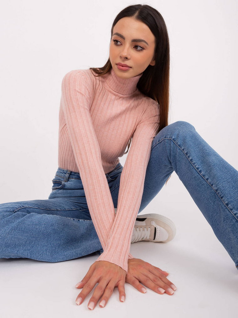 Sweter z golfem jasny różowy casual golf dekolt rękaw długi materiał prążkowany