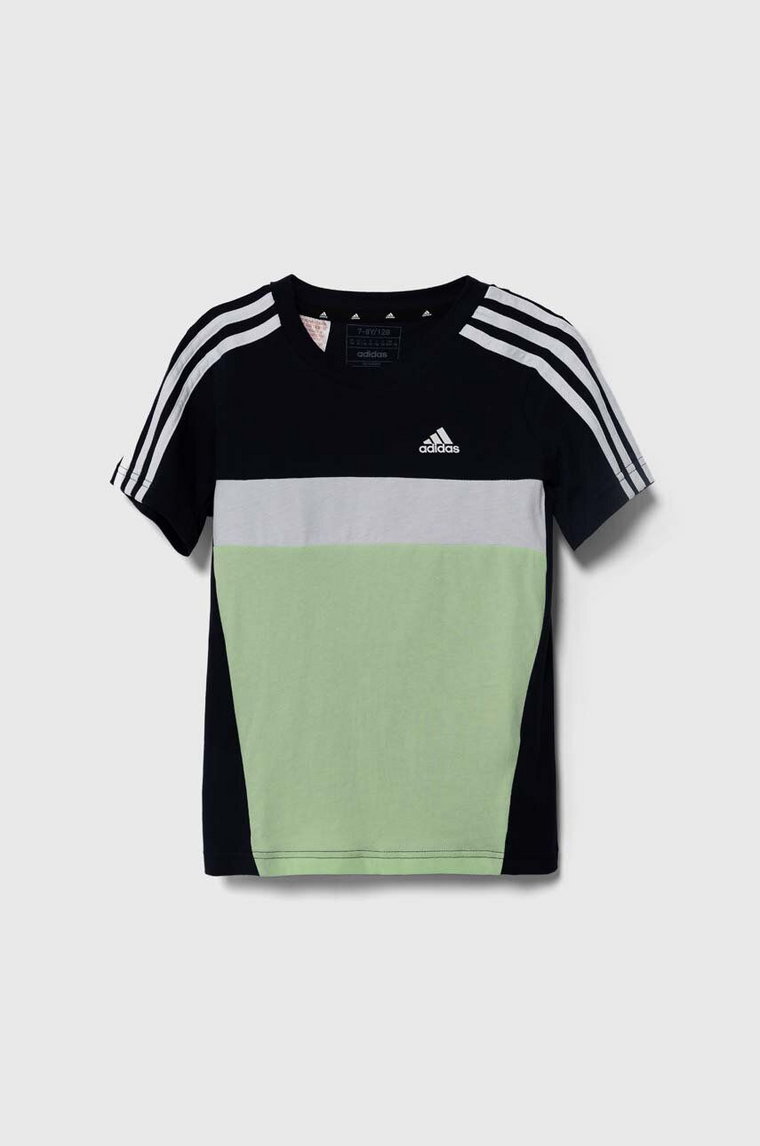 adidas t-shirt bawełniany dziecięcy kolor zielony wzorzysty