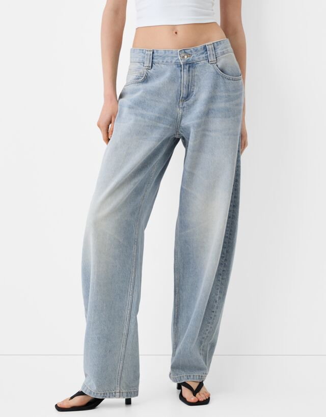 Bershka Jeansy Balloon Fit Baggy Kobieta 32 Wyblakły Niebieski