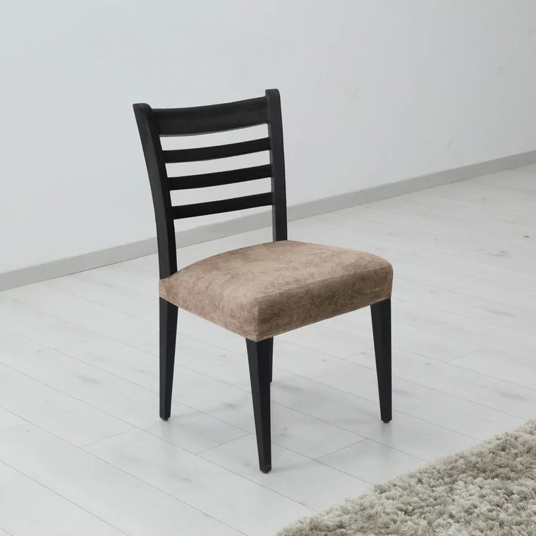Pokrowiec elastyczny na siedzisko krzesła ESTIVELLA beżowy, 40-50 cm, zestaw 2 szt.