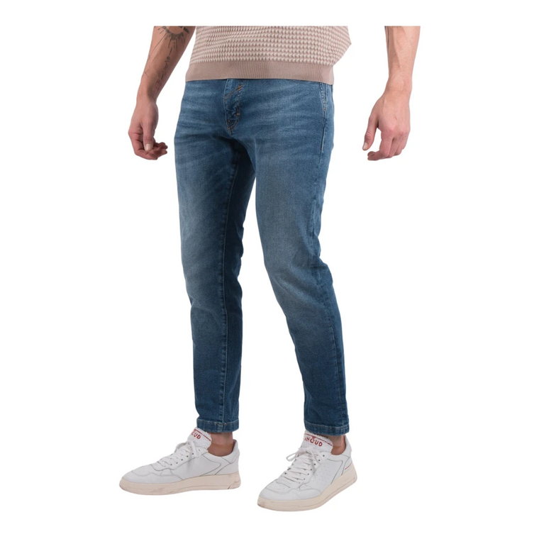 Podnieś swój styl denimowy z Slim-Fit Jeans Drykorn