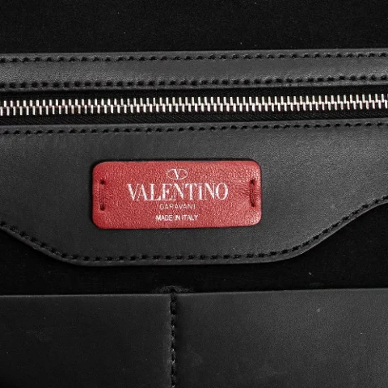 Pre-owned Canvas handbags Valentino Vintage