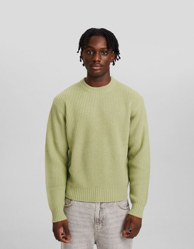 Bershka Strukturalny Sweter Z Wełny Syntetycznej Z Okrągłym Dekoltem Mężczyzna M Zielony
