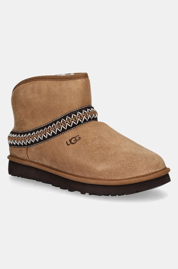 UGG śniegowce zamszowe Classic Mini Crescent kolor brązowy 1158262-CHE