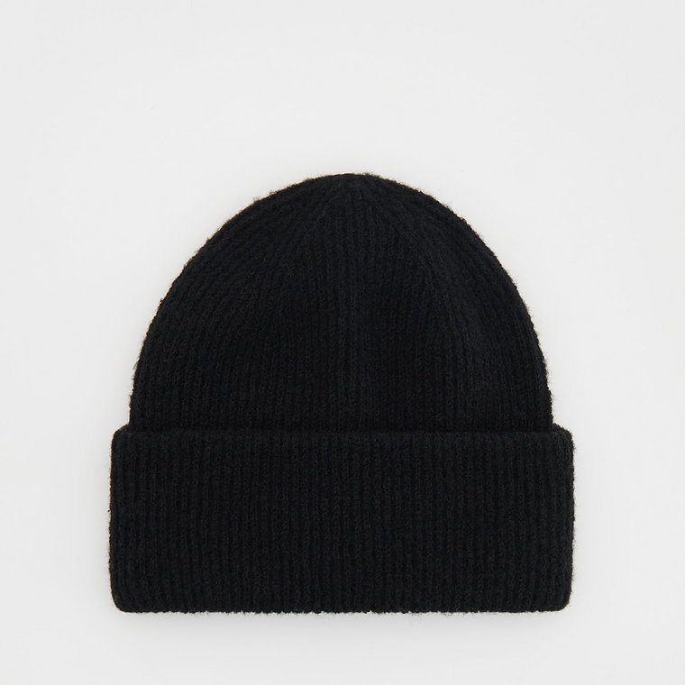 Reserved - Prążkowana czapka beanie - czarny