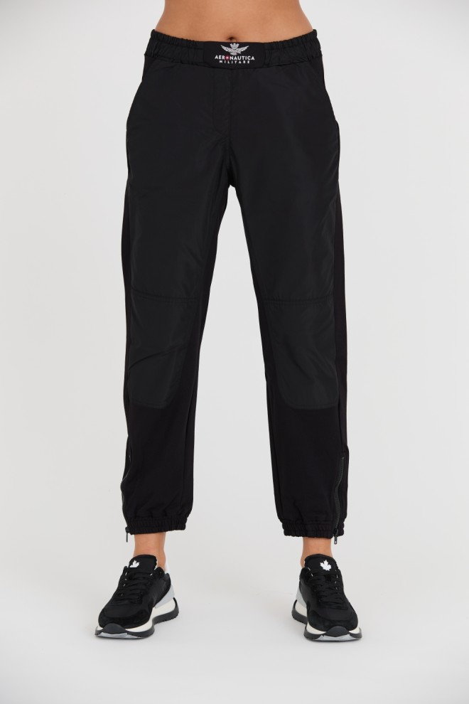 AERONAUTICA MILITARE Czarne spodnie dresowe Pantalone Felpa