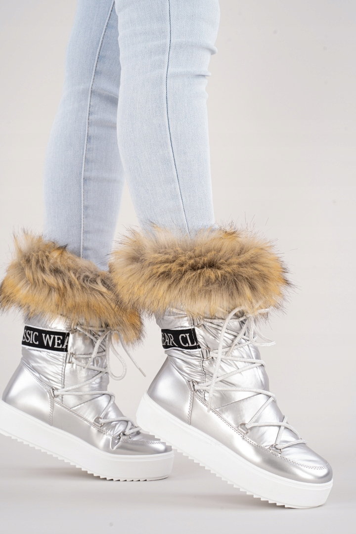 Srebrne buty śniegowce eskimoski damskie z futrem 38