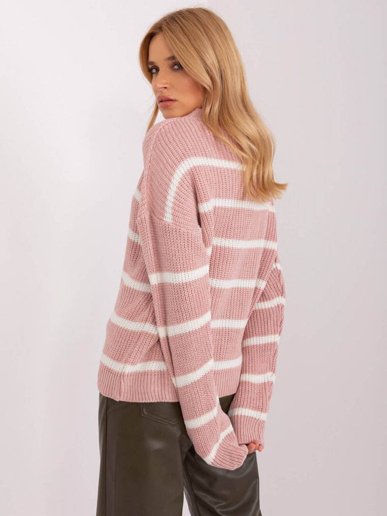 Sweter oversize ciemny różowy casual dekolt okrągły rękaw długi
