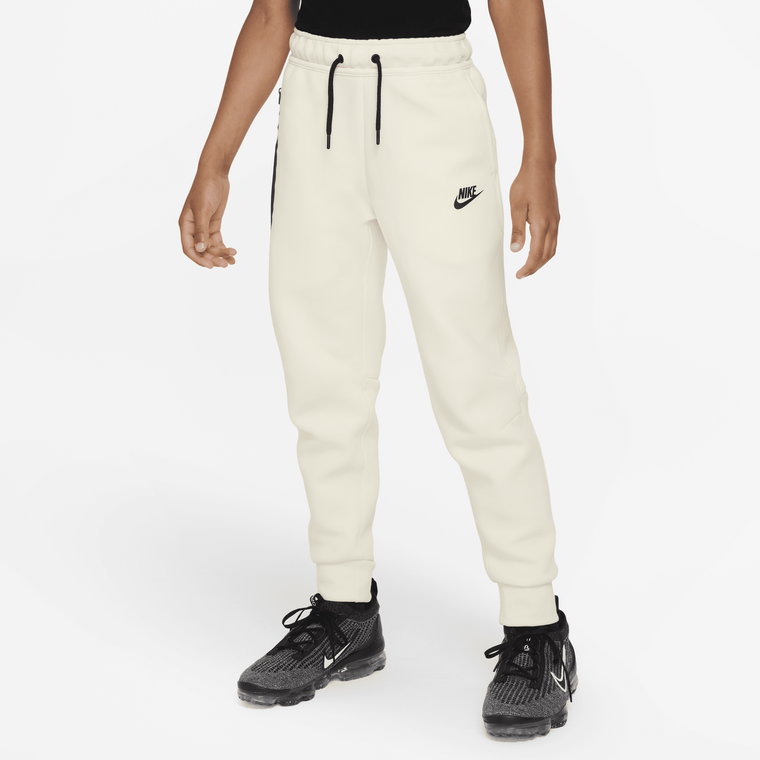 Spodnie dla dużych dzieci (chłopców) Nike Sportswear Tech Fleece - Czerń