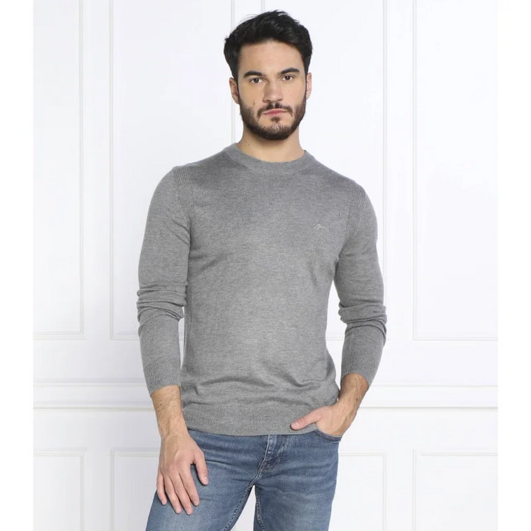 GUESS Sweter | Regular Fit | z dodatkiem jedwabiu