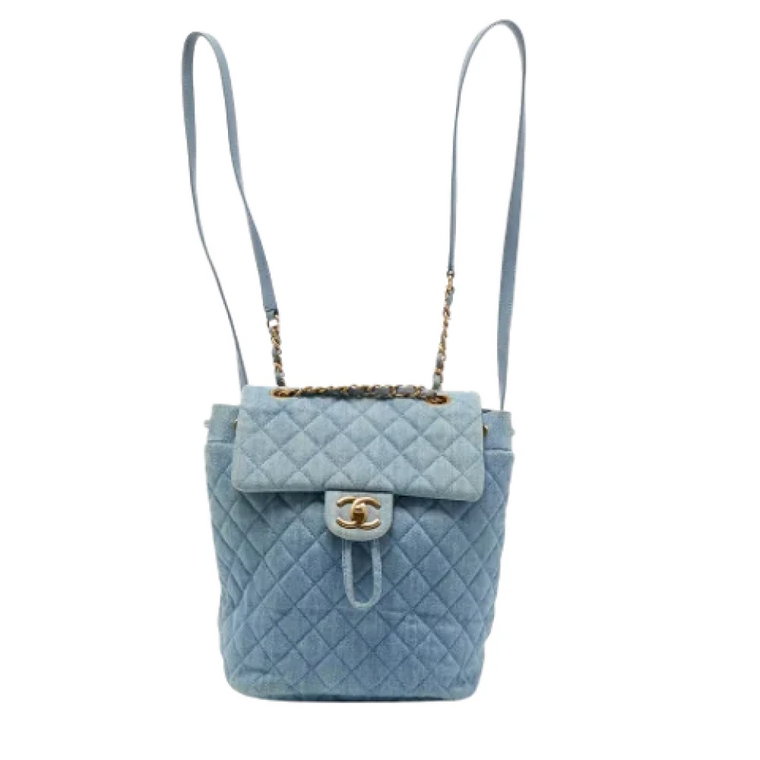 Niebieski Plecak z Denimu - Praktyczny i Modny Chanel Vintage