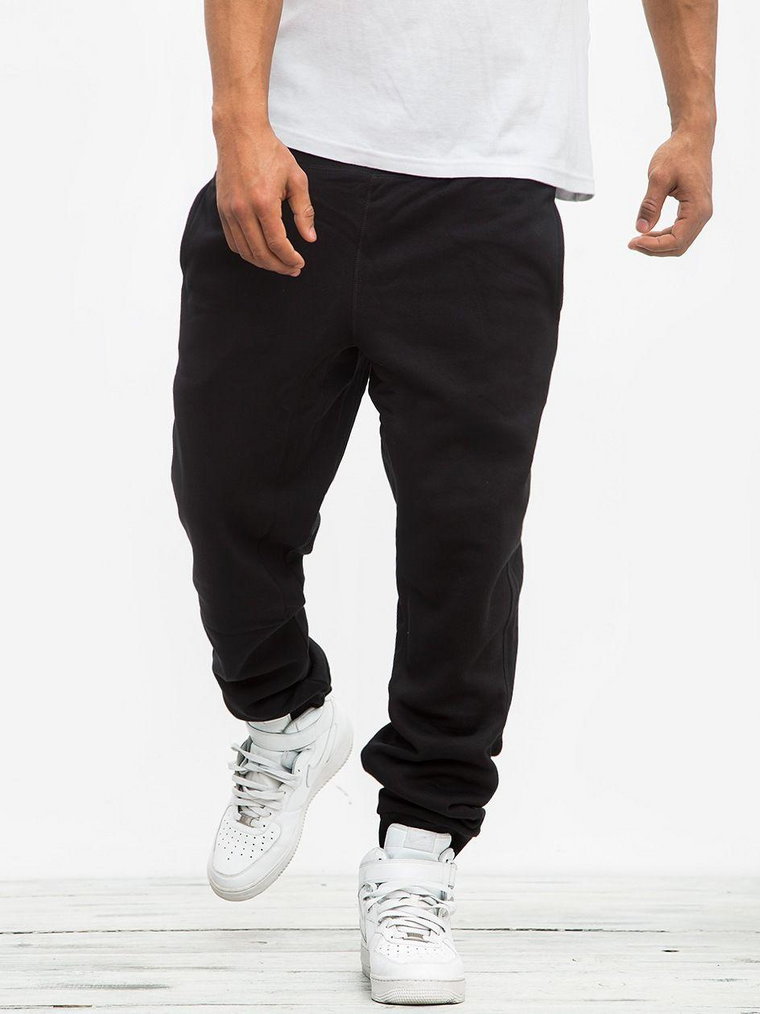 Basic Sweatpants Black TB1582