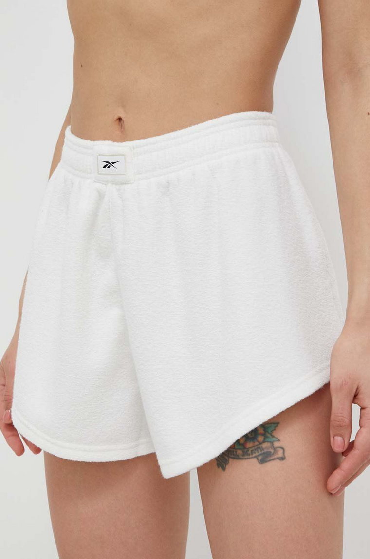 Reebok Classic szorty damskie kolor biały gładkie high waist HT7853-NONDYE