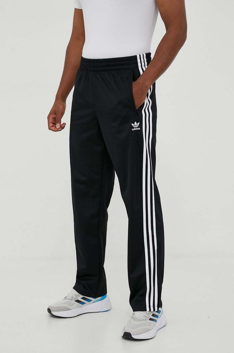 adidas Originals spodnie dresowe kolor czarny z aplikacją  IJ7055