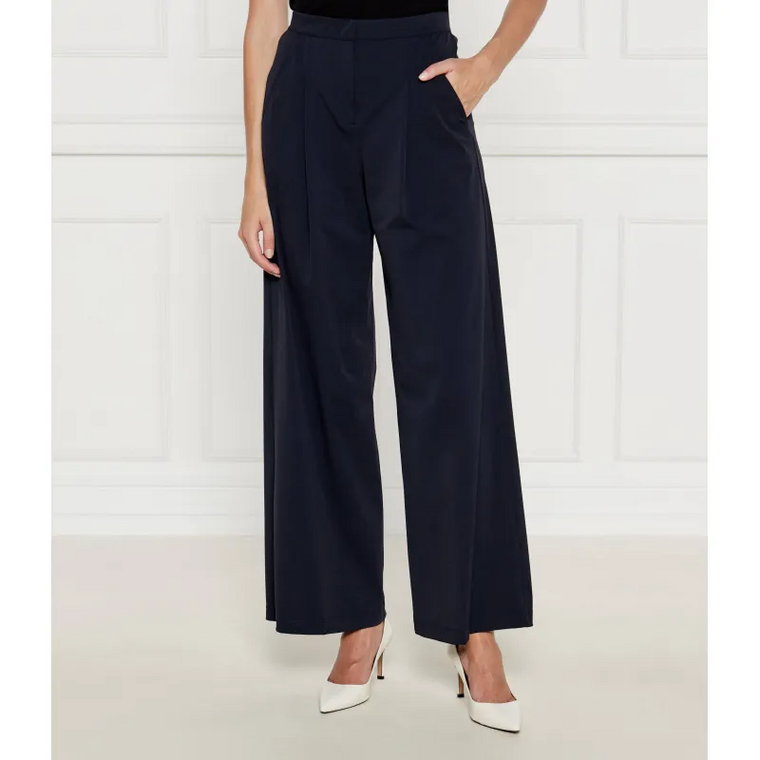 Max Mara Leisure Spodnie | flare fit