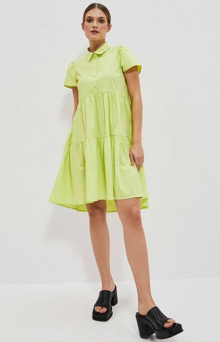 Luźna koszulowa sukienka w kolorze limonkowej zieleni 4025, Kolor zielony, Rozmiar XS, Moodo