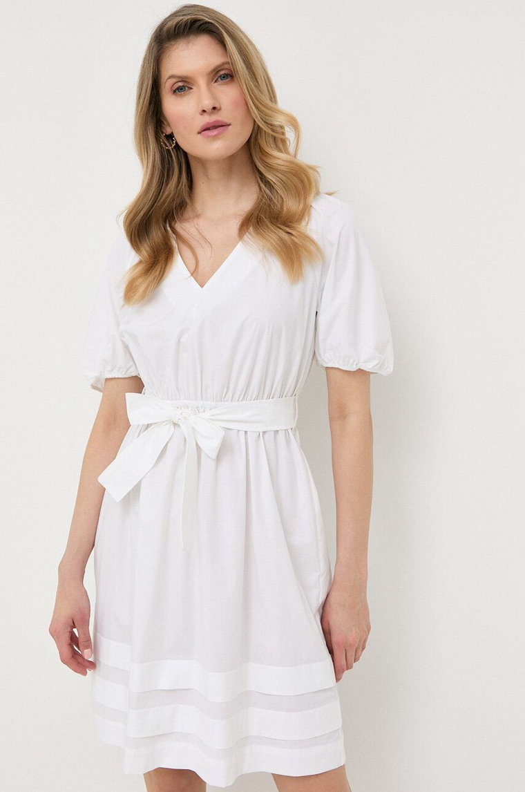 Marella sukienka kolor biały mini rozkloszowana