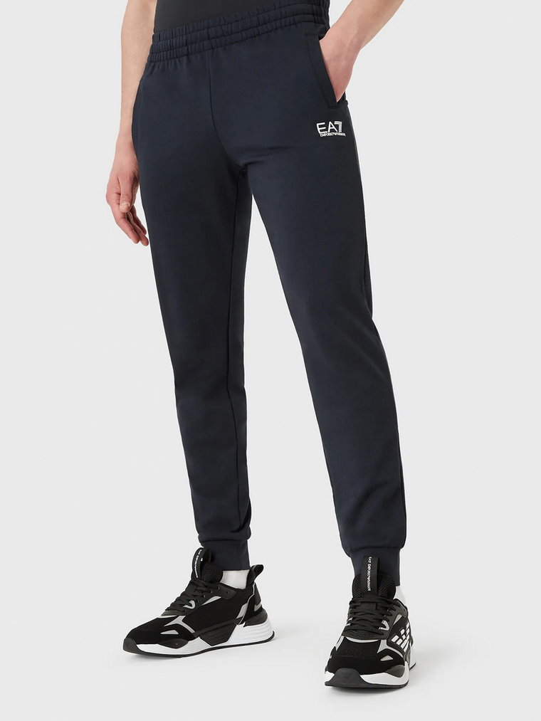 Spodnie dresowe EA7 Train Core Id M Pants Ch Coft L Night Blue (8055180452622). Spodnie dresowe męskie