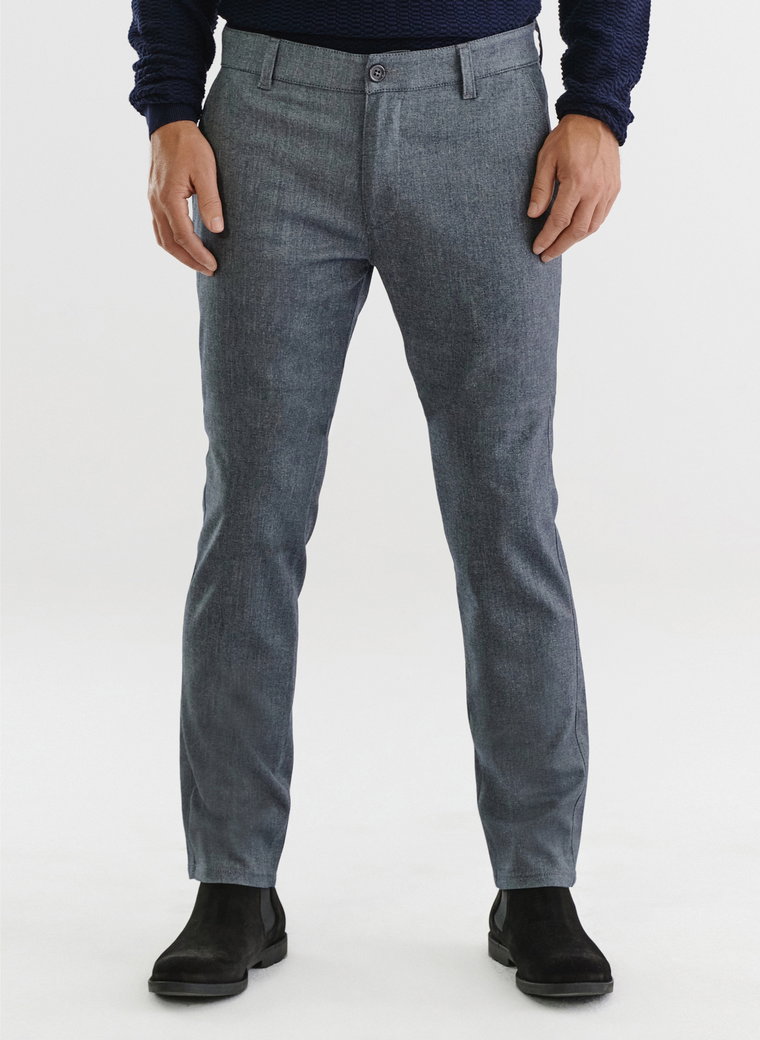 Granatowe casualowe spodnie męskie