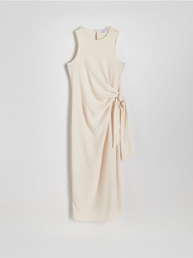 Reserved - Sukienka midi z wiązaniem - kremowy