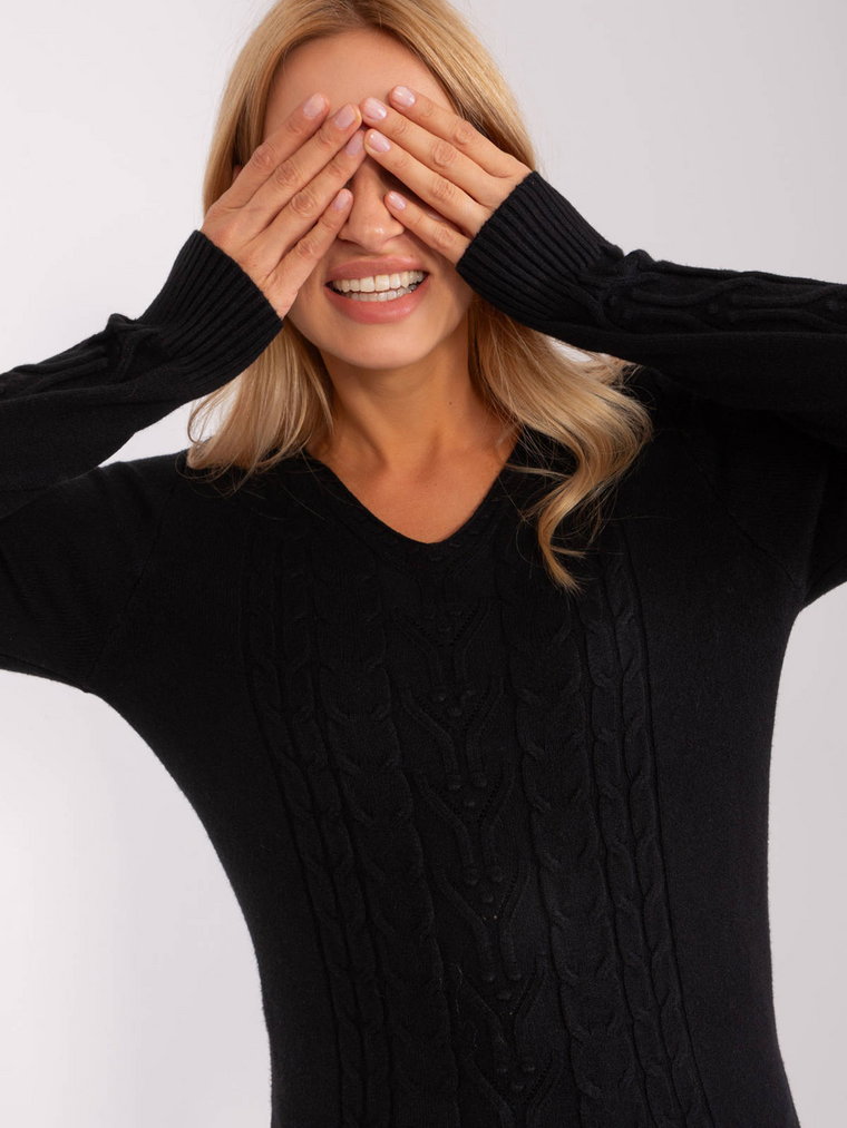 Sweter z warkoczami czarny casual dekolt w kształcie V rękaw długi
