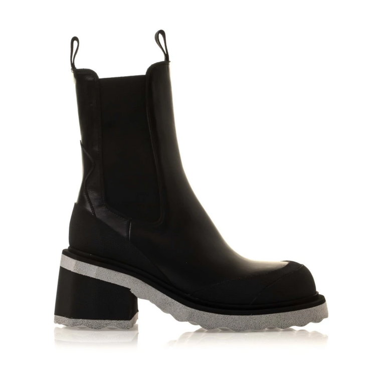 Chelsea Boots Off White