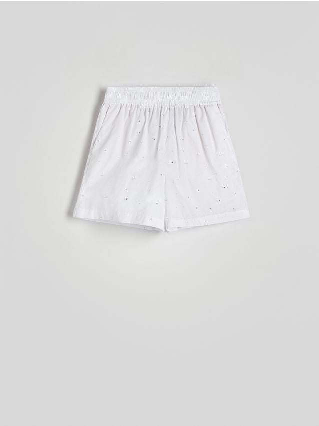 Reserved - Bawełniane szorty z aplikacjami - biały