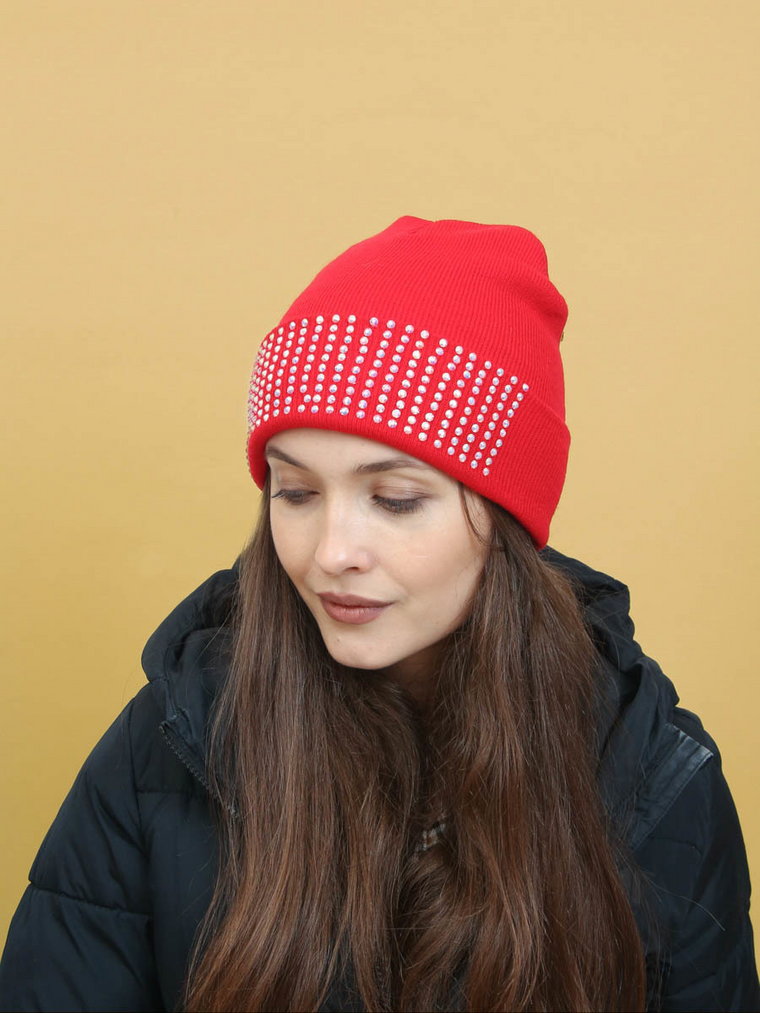 Czerwona damska czapka Shelovet