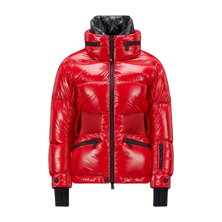Czerwone płaszcze z odpinanym kapturem i kieszeniami z wodoodpornym wyglądem Moncler