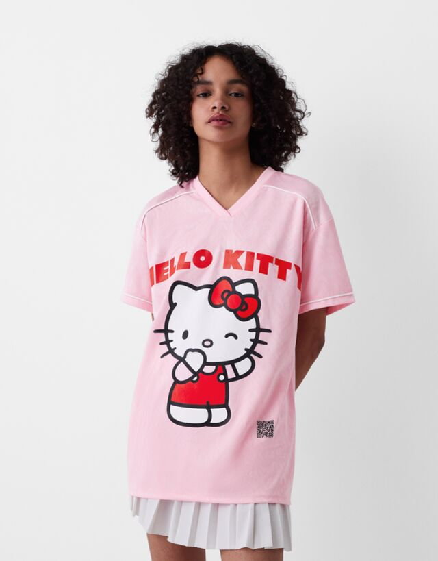 Bershka Koszulka Z Krótkim Rękawem I Filtrem Cyfrowym Hello Kitty Mania Kobieta L Różowy