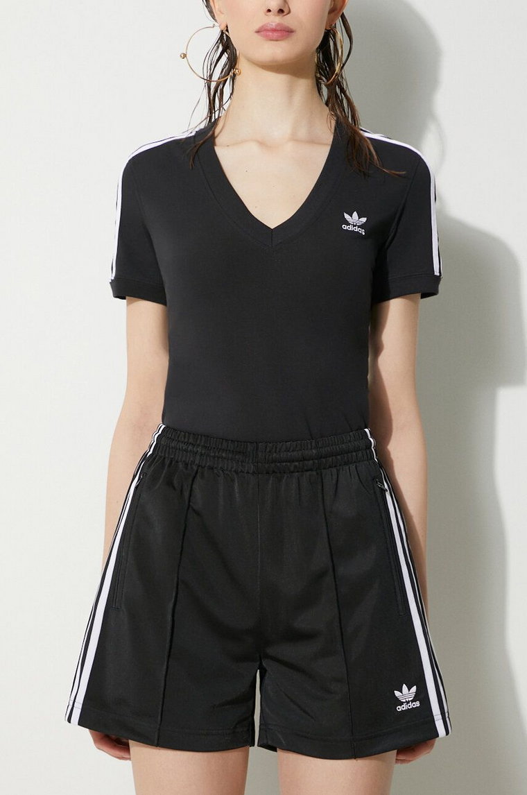 adidas Originals szorty Firebird Short damskie kolor czarny z aplikacją high waist  IU2425