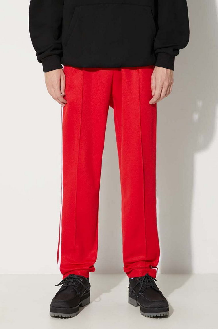 adidas Originals spodnie dresowe Adicolor Classics Beckenbauer kolor czerwony z aplikacją IM4547