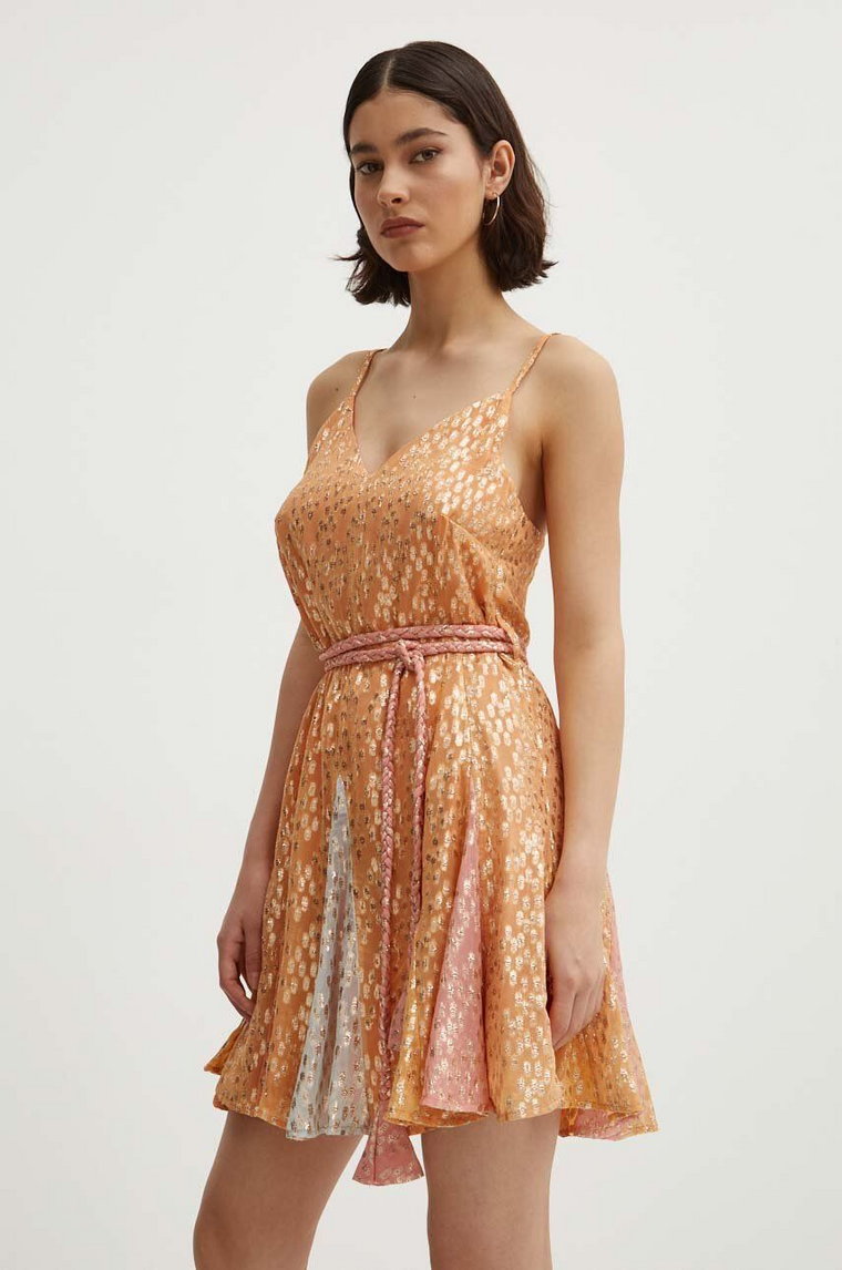 Never Fully Dressed sukienka Riri Mini Dress kolor pomarańczowy mini rozkloszowana NFDDR1001