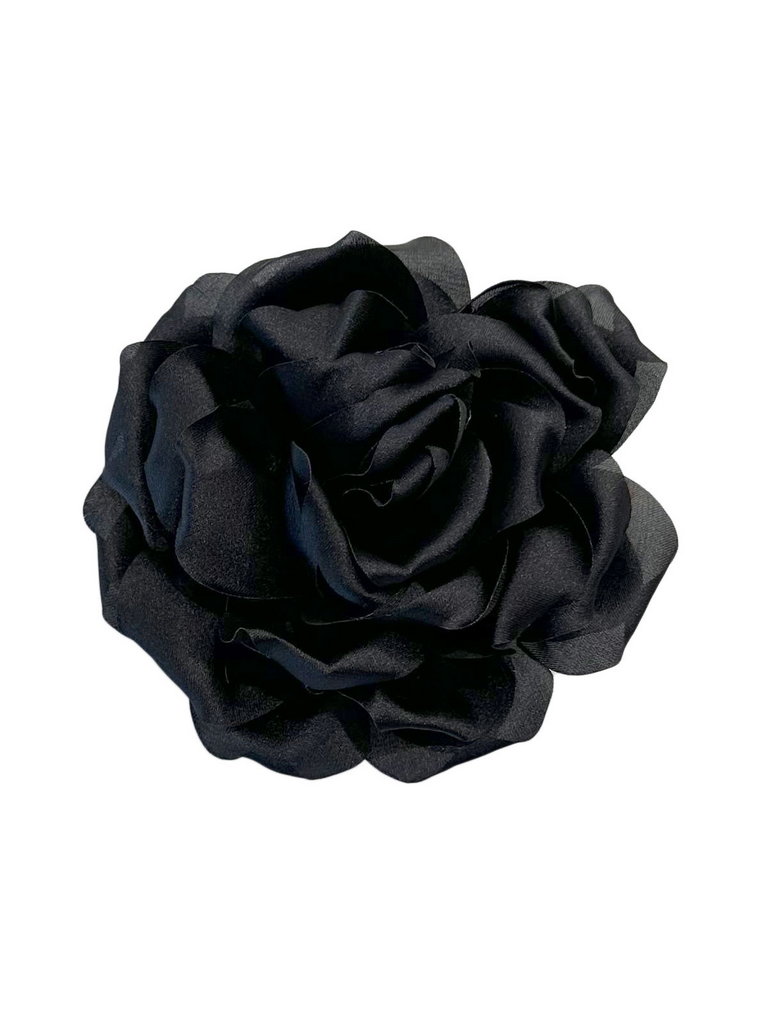 Czarna broszka kwiat z satyny L'AF