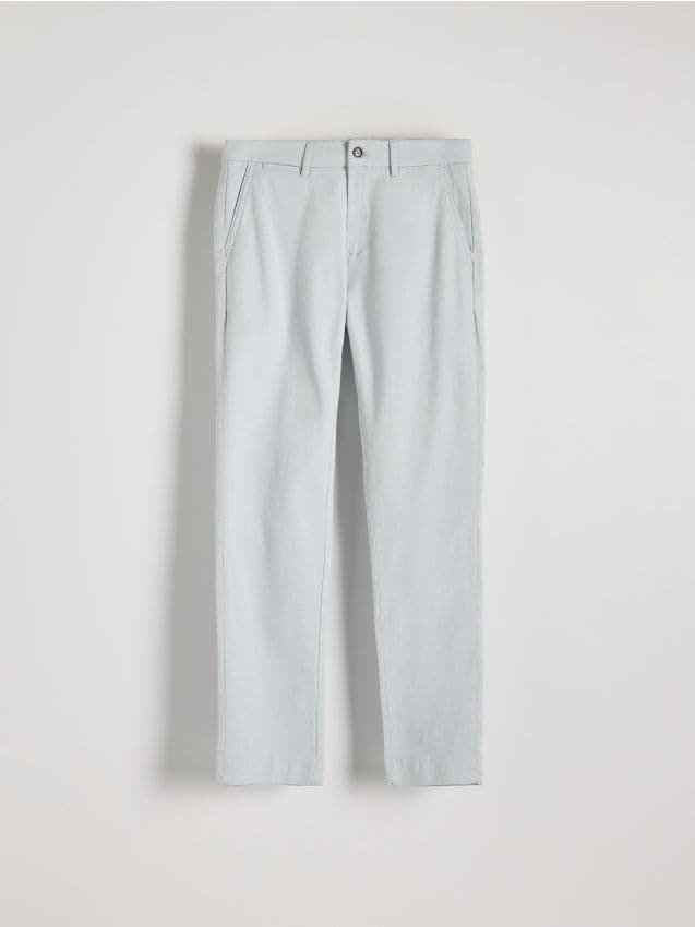 Reserved - Spodnie chino slim fit - jasnoniebieski