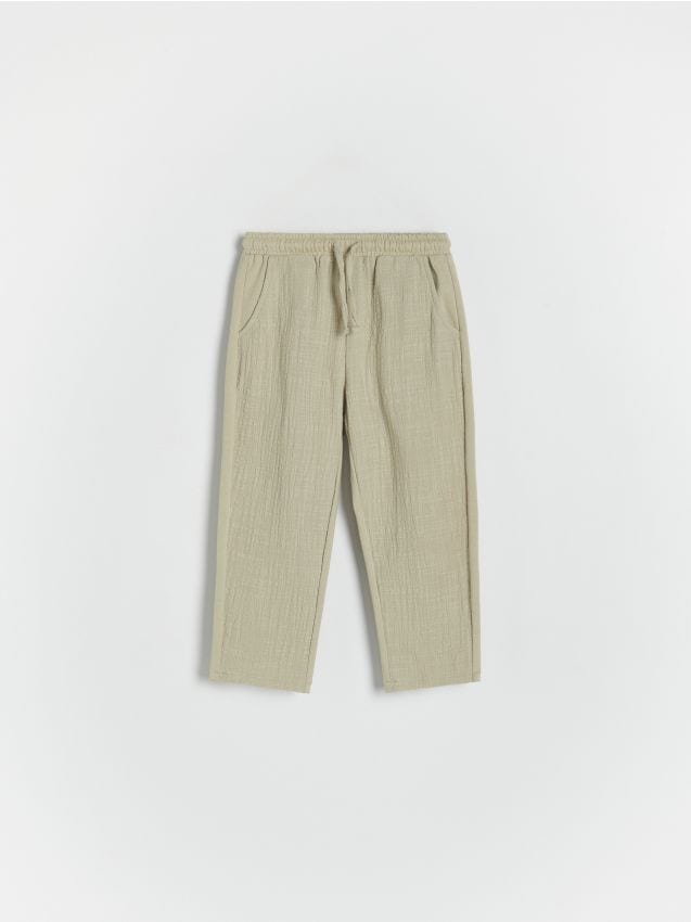Reserved - Dzianinowe spodnie chino - oliwkowy