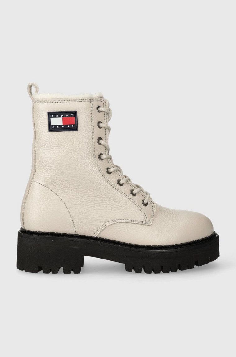 Tommy Jeans workery skórzane TJW URBAN BOOT TUMBLED LTR WL damskie kolor beżowy na płaskim obcasie ocieplone EN0EN02317