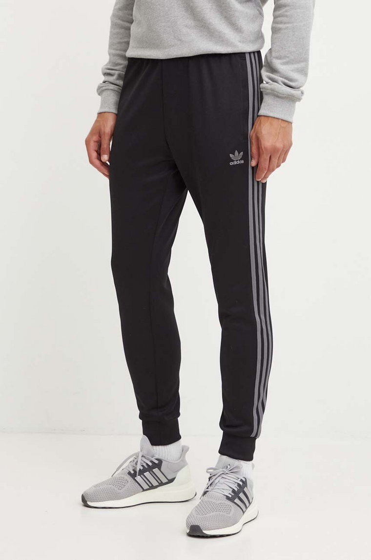 adidas Originals spodnie dresowe kolor czarny z aplikacją IY9869