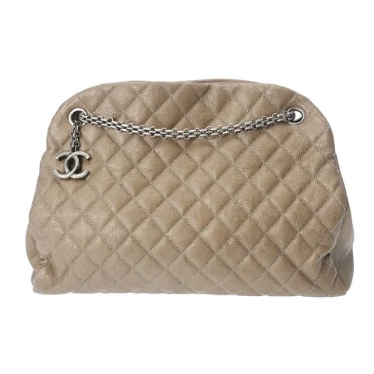 Pre-owned Leather shoulder-bags Chanel Vintage