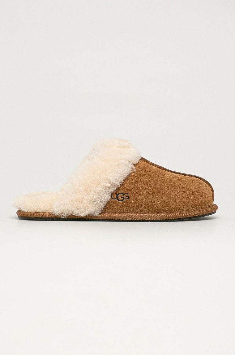 UGG Kapcie zamszowe Scuffette II 1106872.CHE