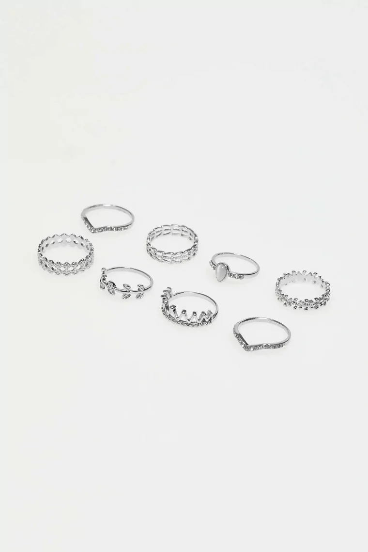 Eleganckie pierścionki w kolorze srebrnym - zestaw 3 sztuk