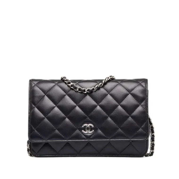 Pre-owned Leather crossbody-bags Chanel Vintage