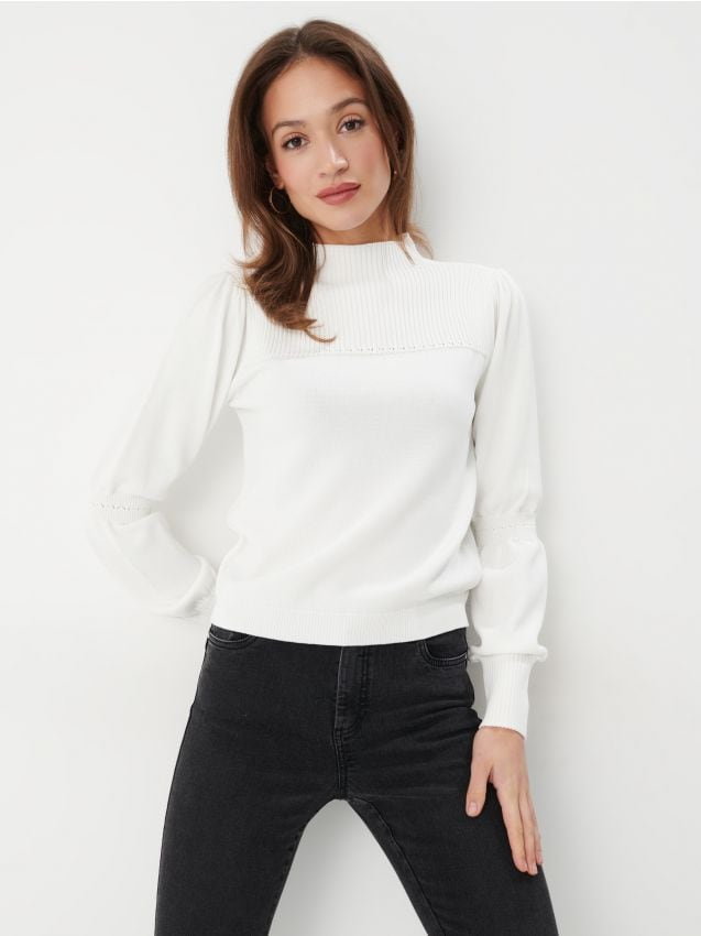 Mohito - Biały sweter z bufiastym rękawem - biały