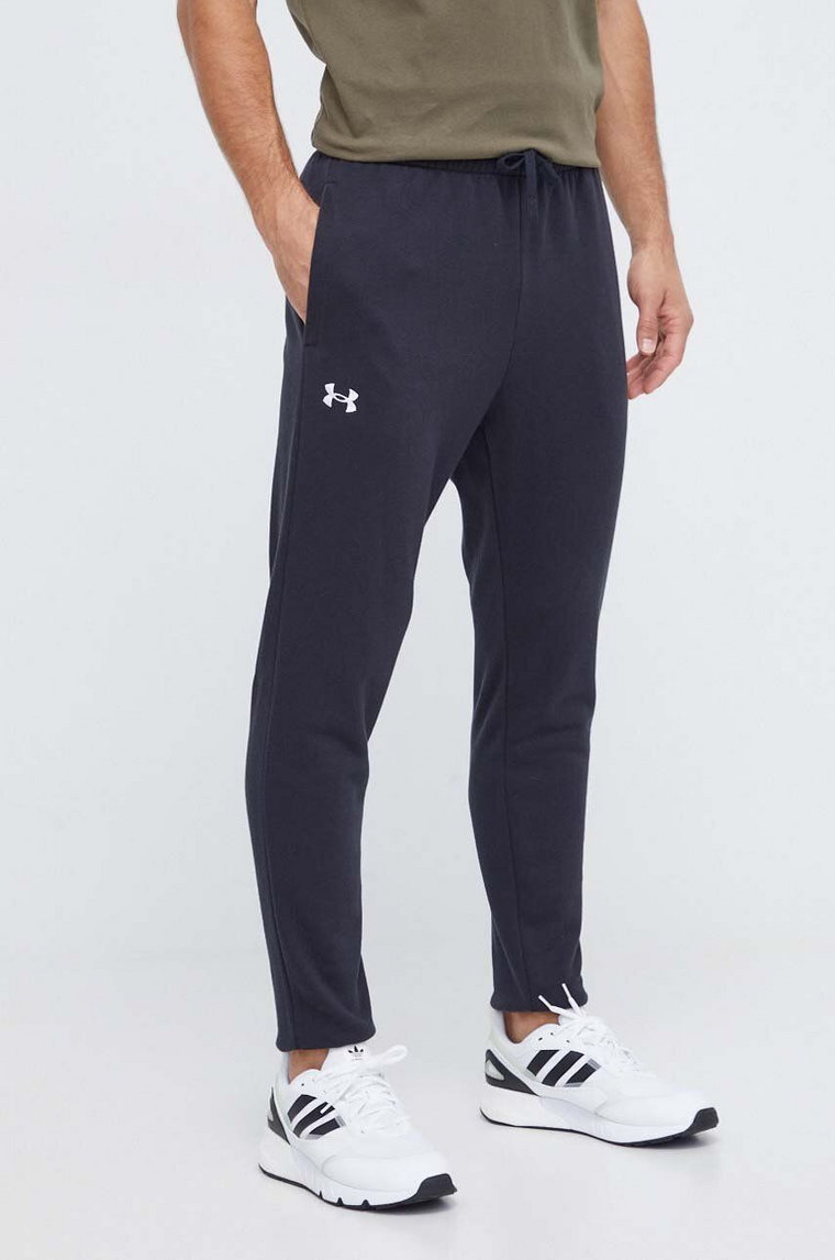 Under Armour spodnie dresowe kolor czarny gładkie 1379774