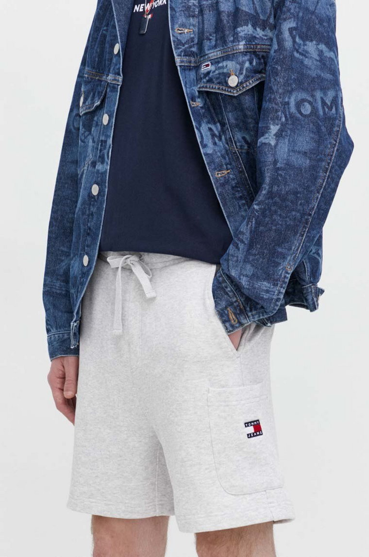 Tommy Jeans szorty bawełniane kolor szary