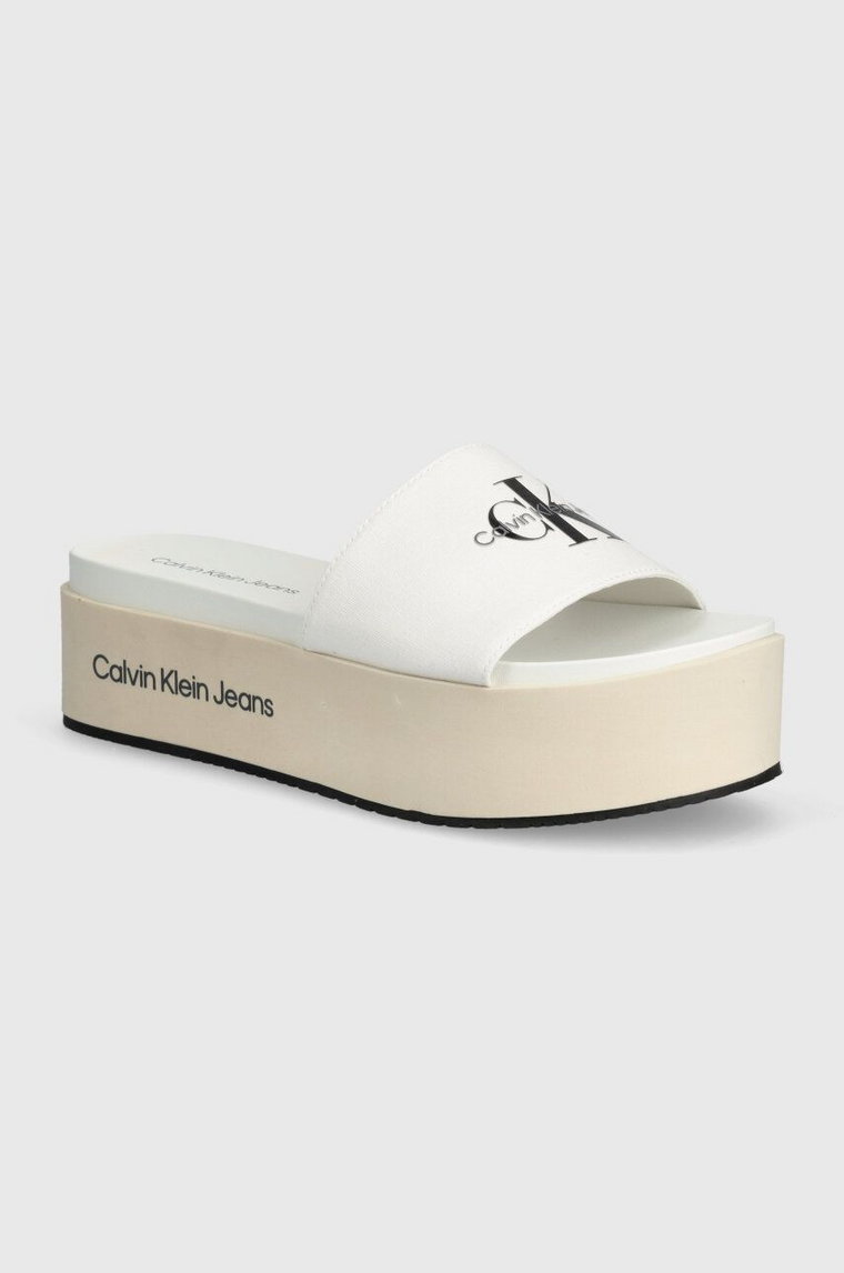 Calvin Klein Jeans klapki FLATFORM SANDAL MET damskie kolor biały na platformie YW0YW01036